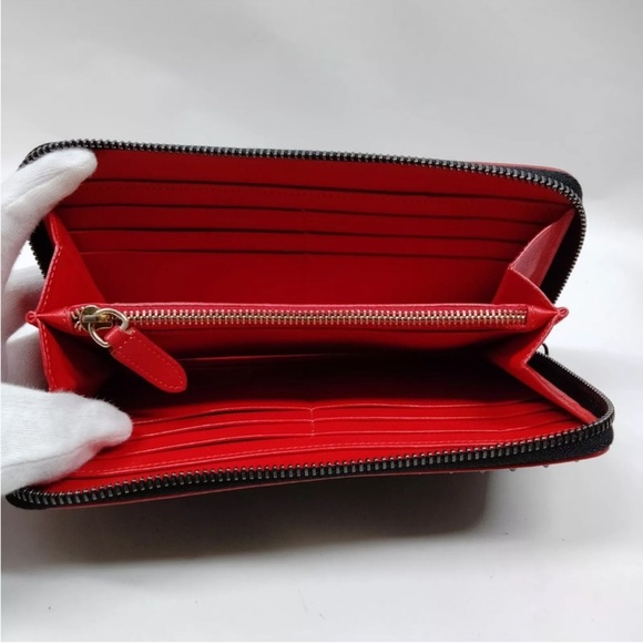 Christian Louboutin Black Leather Panettone
Spike Zip Around Wallet EUC - Picture 5 of 9